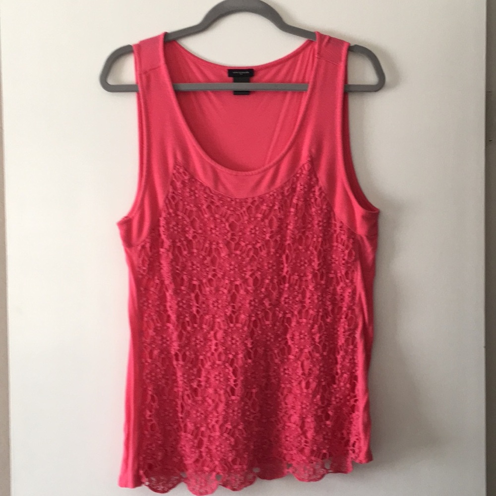 Pink sleeveless top